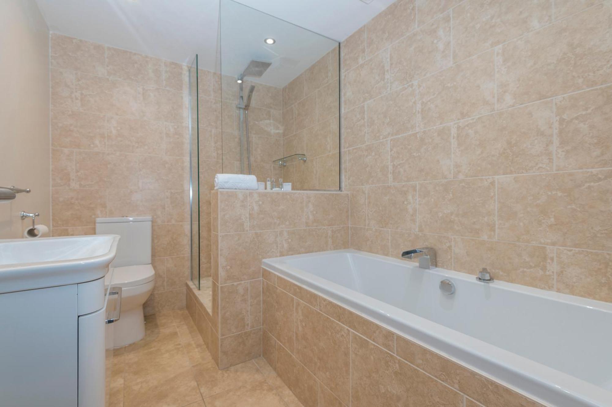 Heritage Serviced Suites - Serviced Apartments 허더즈필드 객실 사진
